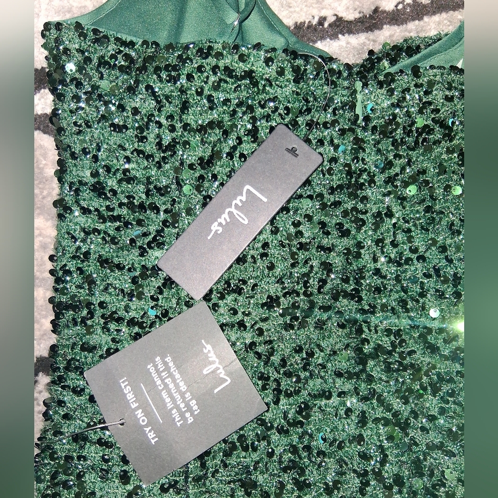 NWT Lulus Size Medium Emerald Sequin Faux Wrap Bodycon Homecoming Dress! - Picture 13 of 16